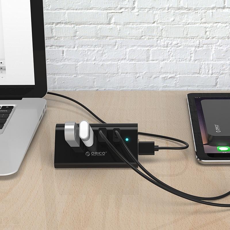 Desktop Usb 3.0 Hub With Phone / Tablet Holder & Led Indicator